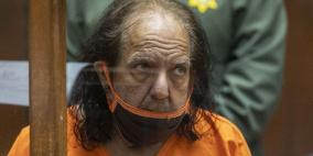 ممثل أفلام اباحية اغتصب 16 امرأة