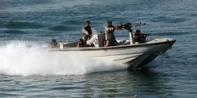 إيران تجري مناورة بحرية قرب مضيق هرمز الاستراتيجي