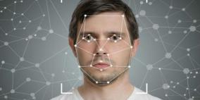 علامتان تحذيريتان في الوجه تدلان على نقص فيتامين هام في الجسم