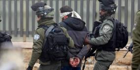 اعتقالات تطال 14 مواطنا من الضفة بينهم فتية