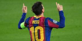 ميسي أول لاعب يهز الشباك في 16 موسما متتاليا بدوري الأبطال