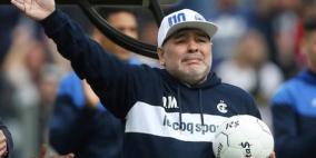 مارادونا يتعافى بعد خضوعه لعملية جراحية في الدماغ