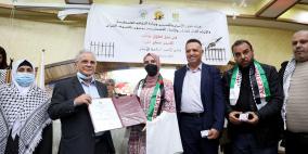 "القدس المفتوحة" تمنح الأسير  الأشقر بكالوريوس تعليم الاجتماعيات