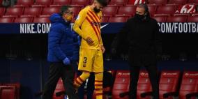 بيكيه يترك لقاء أتلتيكو مدريد باكياً