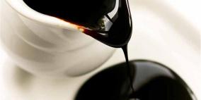 فوائد العسل الأسود والليمون