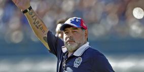 الوجه الآخر.. ماذا فعل مارادونا حين انكسر ريفر بليت؟