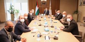 محافظ سلطة النقد يلتقي وفداً من اتحاد الغرف التجارية