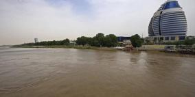 السودان.. غرق قارب يقل مسؤولين وأنباء عن 5 مفقودين