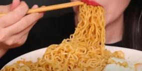 وفاة طفلتين شقيقتين بعد تناولهما وجبة معكرونة "الإندومي"