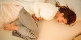 متى يكون انتفاخ المعدة علامة رئيسية لسرطان المبيض؟