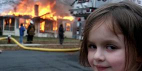 "الفتاة الكارثة" تبيع صورتها الأصلية بنحو نصف مليون دولار!