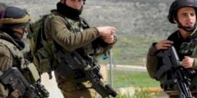 الاحتلال يعتدي على مقدسي بالضرب ويصيبه برضوض