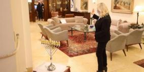 بالصور: نتنياهو يخلي "بلفور" لصالح بينيت