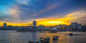 الاحتلال يعتقل صيادين ويصادر "حسكة" من بحر شمال غزة