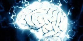 شاهد: توثيق لحظة هجوم فيروس كورونا على خلايا الدماغ