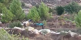 الاحتلال يستهدف منزلا في قرية بيت عنان وأنباء عن شهيدين