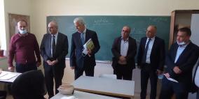 عورتاني يطلع على واقع التعليم في الخليل ويعقد عدة اجتماعات