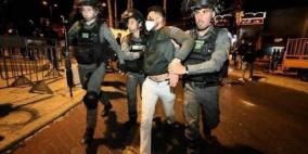 الاحتلال يعتقل 10 مواطنين من الضفة