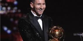 ميسي يتوج بالكرة الذهبية "السابعة" لأفضل لاعب في العالم