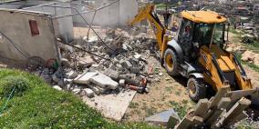 الاحتلال يخطر بهدم 7 منازل غرب أريحا