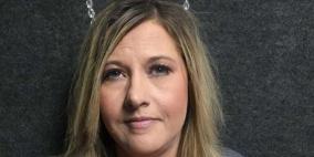 أمريكا: أربعينية أقنعت الجميع بأن عمرها 22 عاما حتى تدخلت السلطات