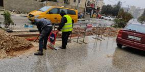 وزارة الأشغال تصدر بيانا بشأن شكاوى الحفريات في طريق بيرزيت