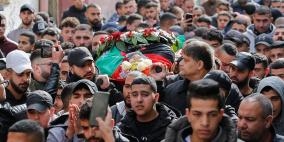 جماهير شعبنا تشيع الشهيد محمد عباس في مدينة البيرة