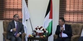 تجميد دفع ضريبة الأملاك ورخصة المهن للبلدة القديمة في الخليل