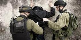 قوات الاحتلال تعتقل شابا عند مدخل البيرة الشمالي