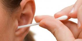 لماذا تنسد الأذن؟