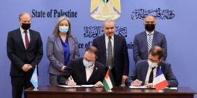 الحكومة توقع اتفاقيات دعم من فرنسا بقيمة 29 مليون يورو