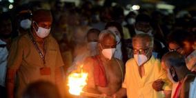 هندي يعود إلى منزله بعد مرور 24 ساعة على دفنه