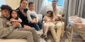 رونالدو ينشر صورة مولودته.. ورسالة مؤثرة لمتابعيه