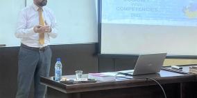 رحلة قصيرة مع الجدارات