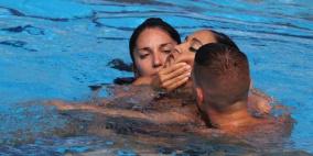 إنقاذ سباحة أميركية من الغرق في نهائي بطولة العالم