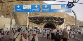 بالصور: حجاج فلسطين يتوافدون الى مشعر منى لرمي الجمرة الكبرى