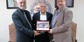 جمعية رجال الأعمال ونقابة المحامين تبحثان القضايا المشتركة