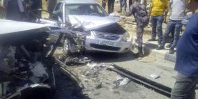 بالصور: 6 إصابات في حادث اصطدام مركبتين جنوب الخليل