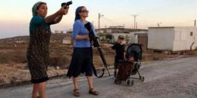 مستعمرون يقيمون بؤرة استعمارية جنوب نابلس