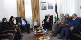 "التربية" تبحث مع المجلس الأعلى للكنائس قضايا تهم التعليم