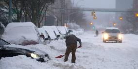 شاهد: ضحايا جراء عاصفة ثلجية تضرب أميركا وتوقعات بالمزيد