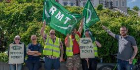 بريطانيا تستعد لأكبر إضراب يعم البلاد منذ سنوات