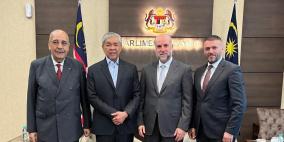 الهباش يبحث مع نائب رئيس الوزراء الماليزي التعاون ودعم القدس