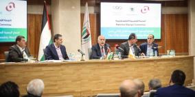 الرجوب يشدد على أهمية مأسسة الاتحادات الرياضية وفق الأنظمة واللوائح الدولية