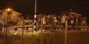 مستوطنون يهاجمون منزلا في بلدة الخضر