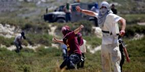 مستوطنون يهاجمون منزلا في قرية كيسان شرق بيت لحم 