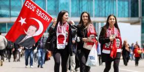 الأتراك في الخارج يدلون بأصواتهم في الجولة الثانية من الانتخابات