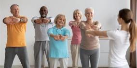 التوازن يقل مع العمر.. والتمارين تقلل خطر السقوط