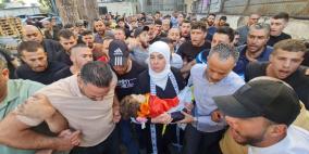 شاهد: وصول جثمان الشهيد الطفل محمد التميمي إلى مجمع فلسطين الطبي