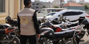 إدخال الشحنة الأولى من قطع غيار الدراجات النارية إلى غزة